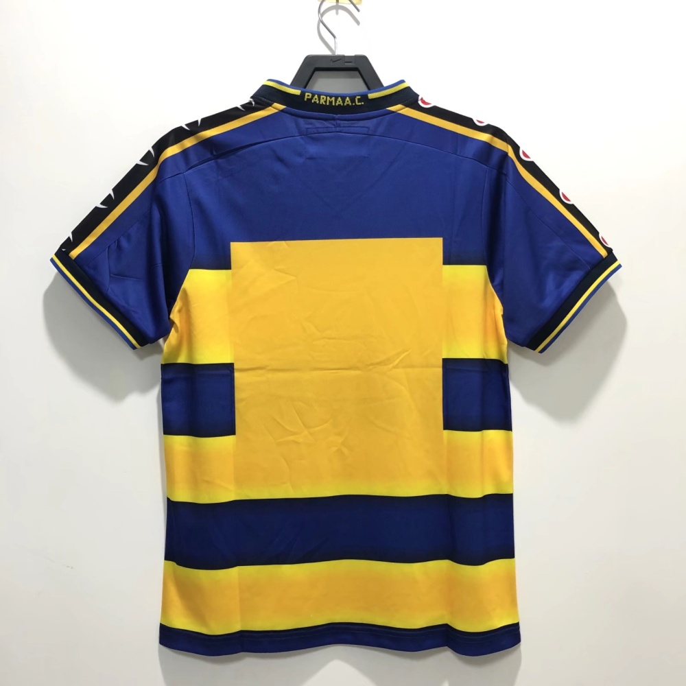 2001/02 Season Parma home Retro