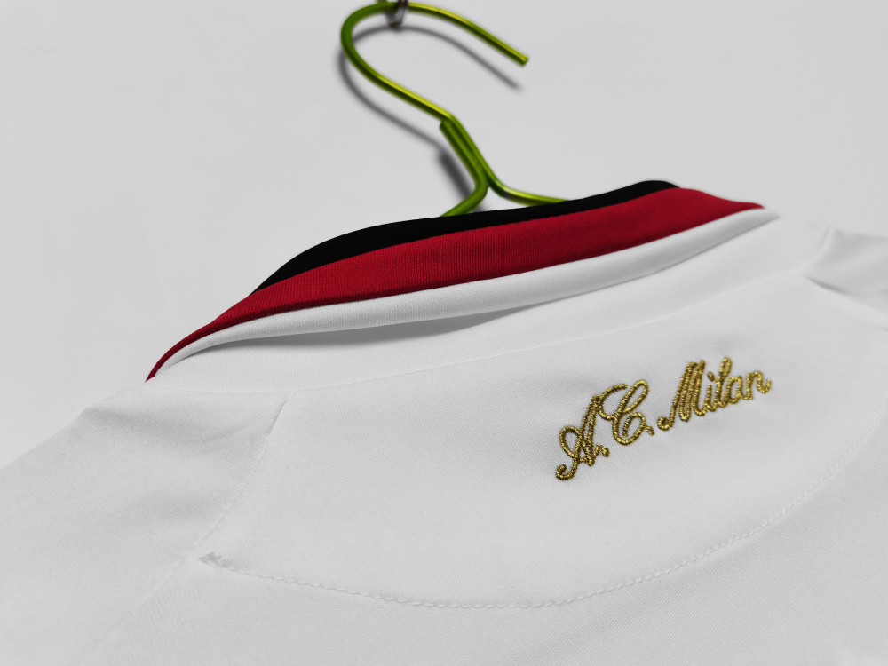 2009/10 season AC Milan away Retro
