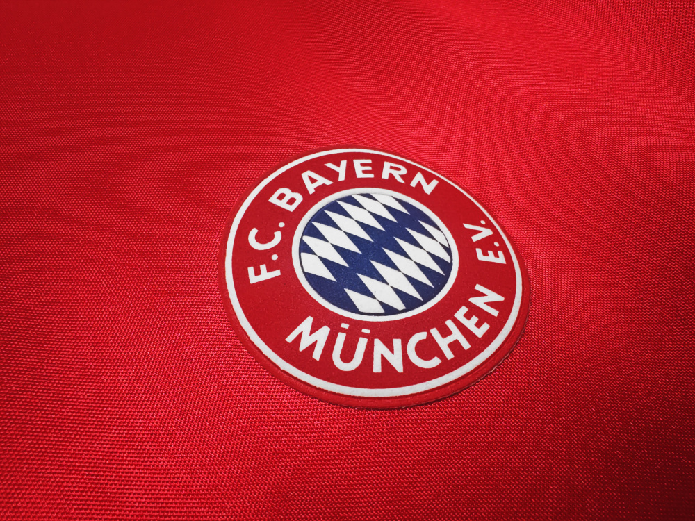 1993/95 season Bayern Munich home retro