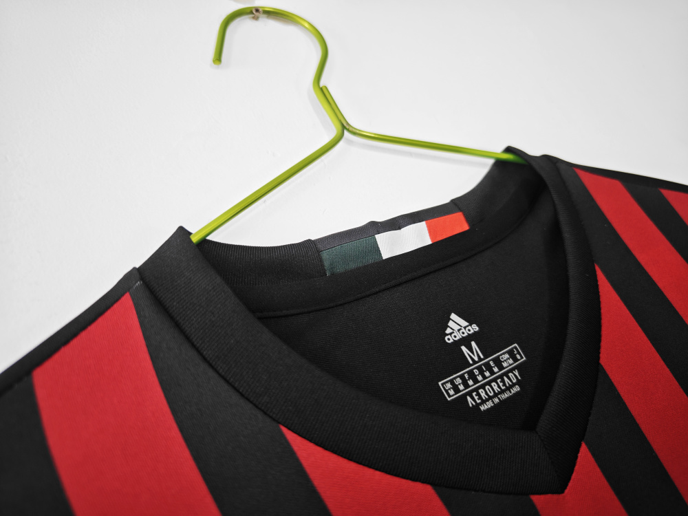 2016/17 season AC Milan home Retro