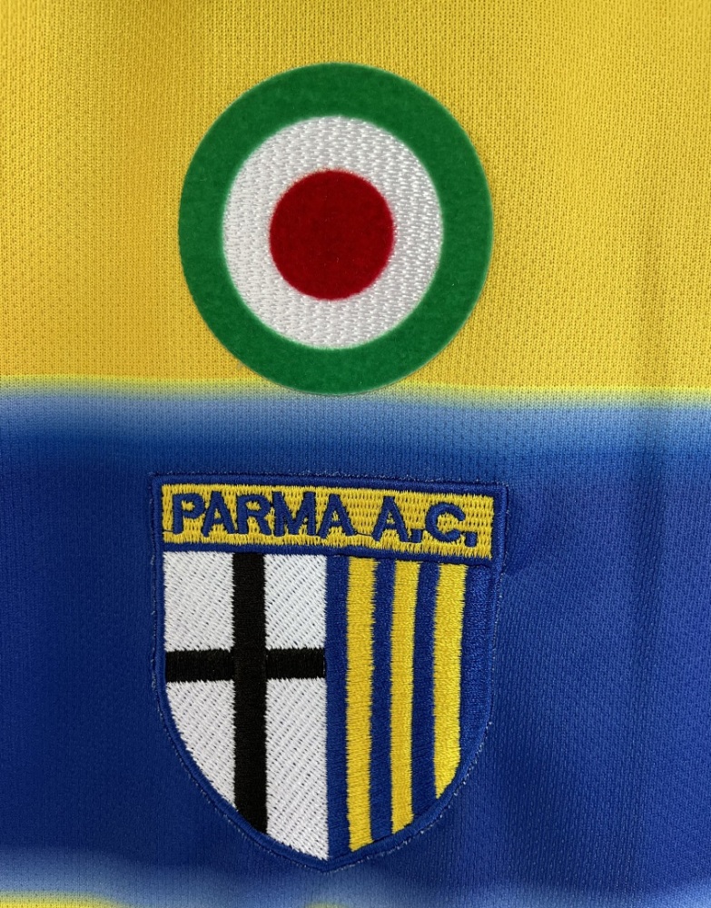 1999/00 Season Parma home Retro