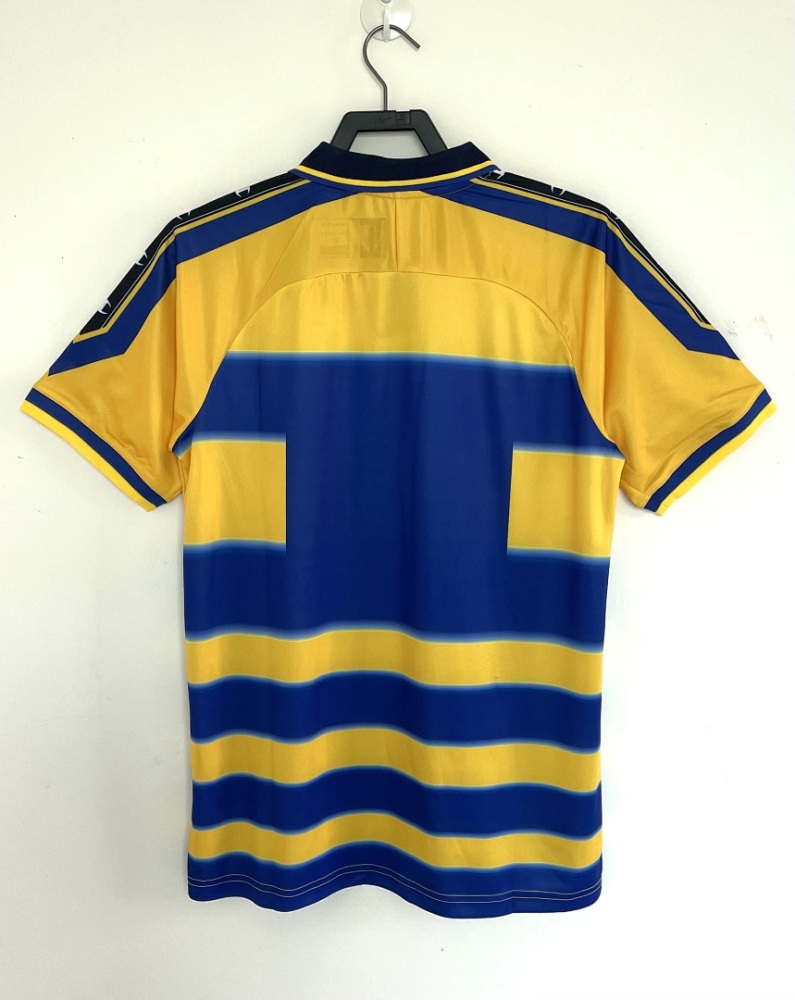 1999/00 Season Parma home Retro