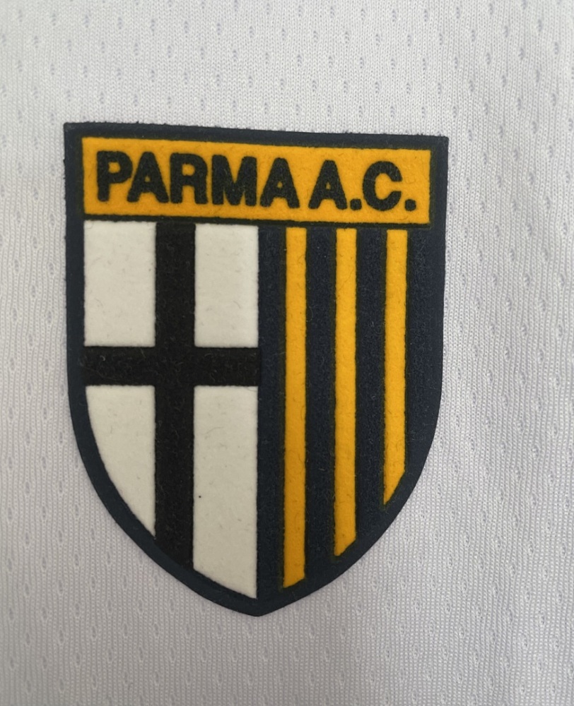 2003/04 Season Parma away  Retro