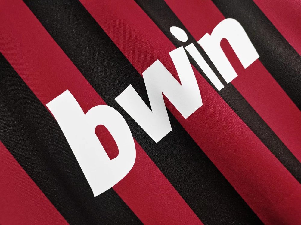 2009/10 season AC Milan home Long sleeved retro Fan version