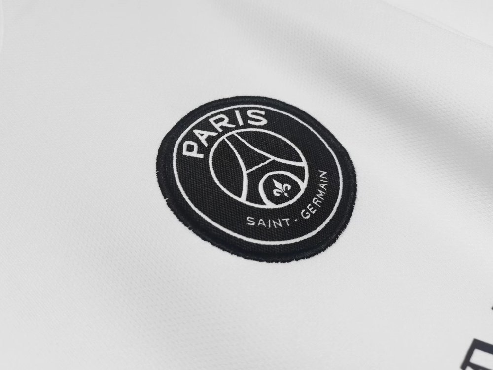 2020 season Paris training suit retro