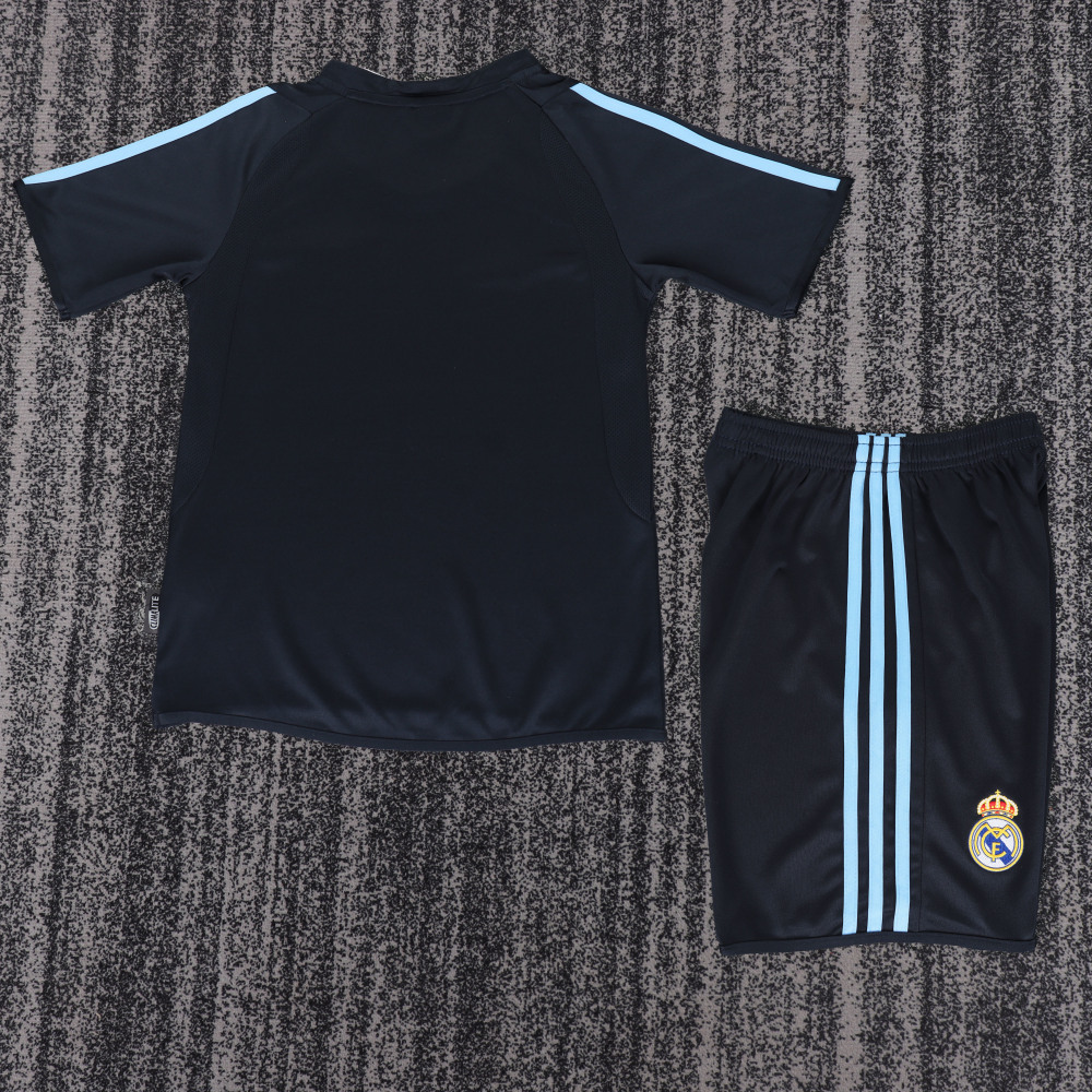 0304 season Real Madrid kids away