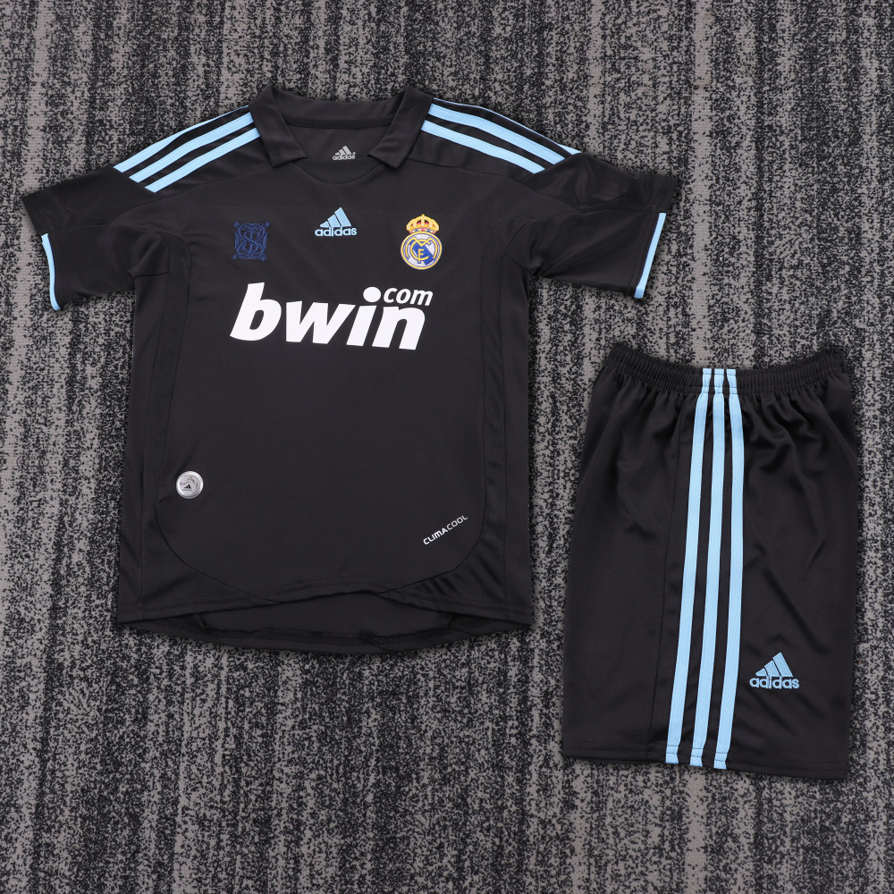 0910 season Real Madrid  kids away