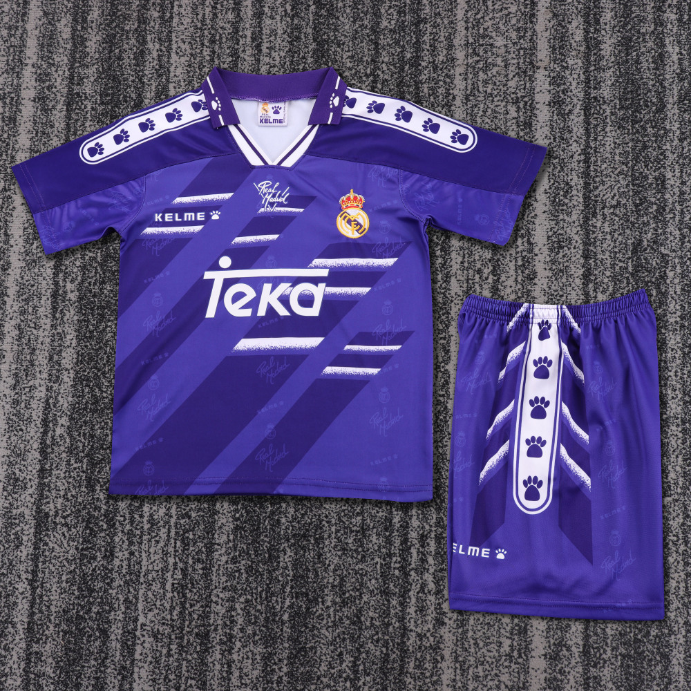 9496 season Real Madrid  kids away