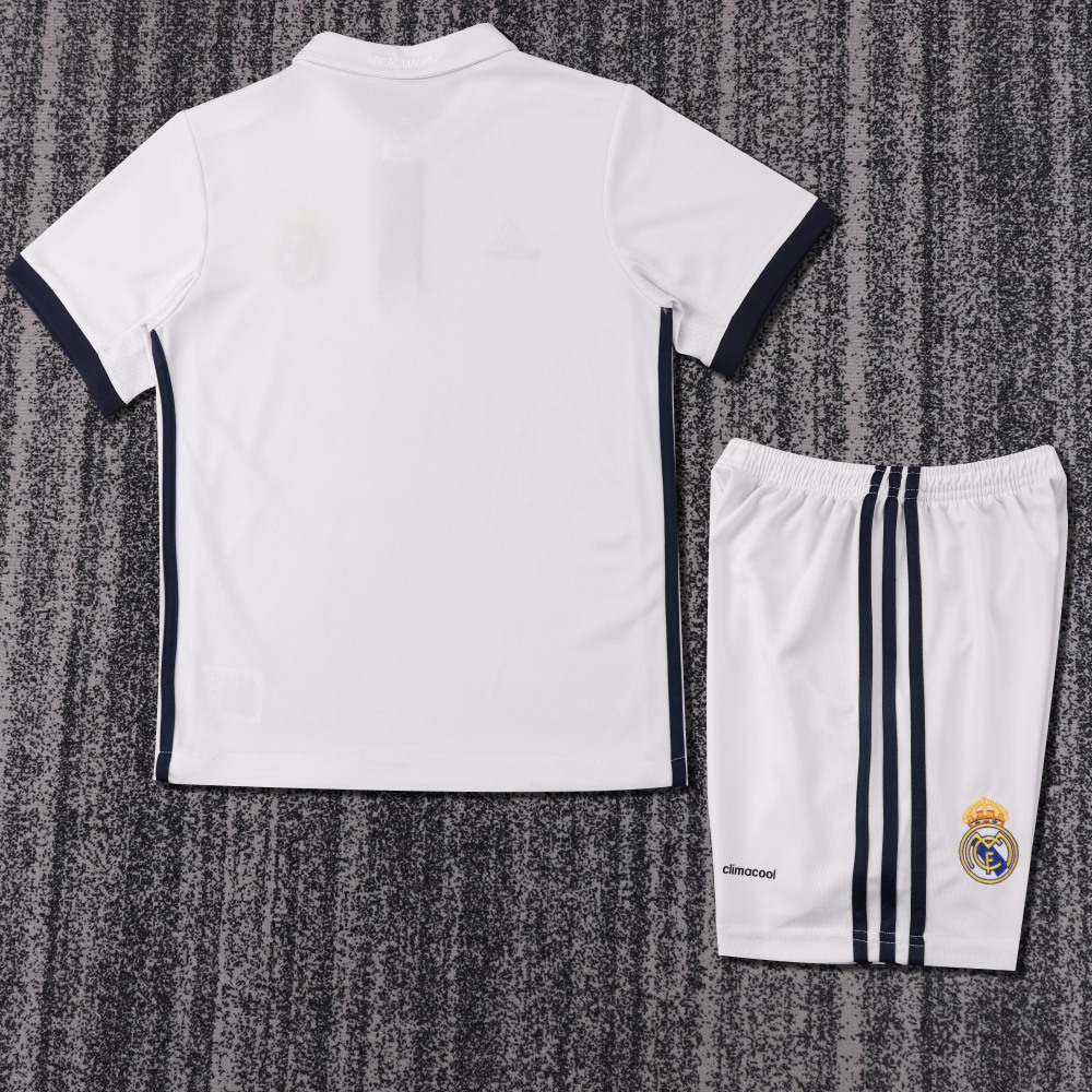 1617 season Real Madrid  kids home