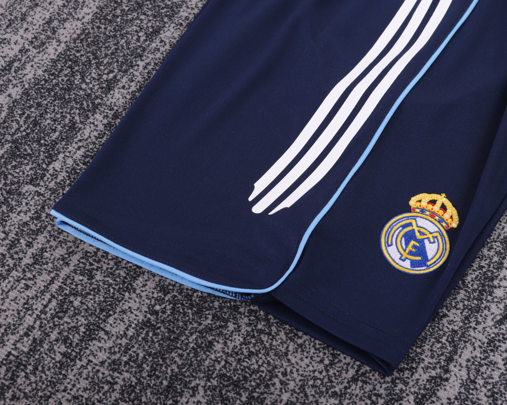 0506 season Real Madrid  kids away