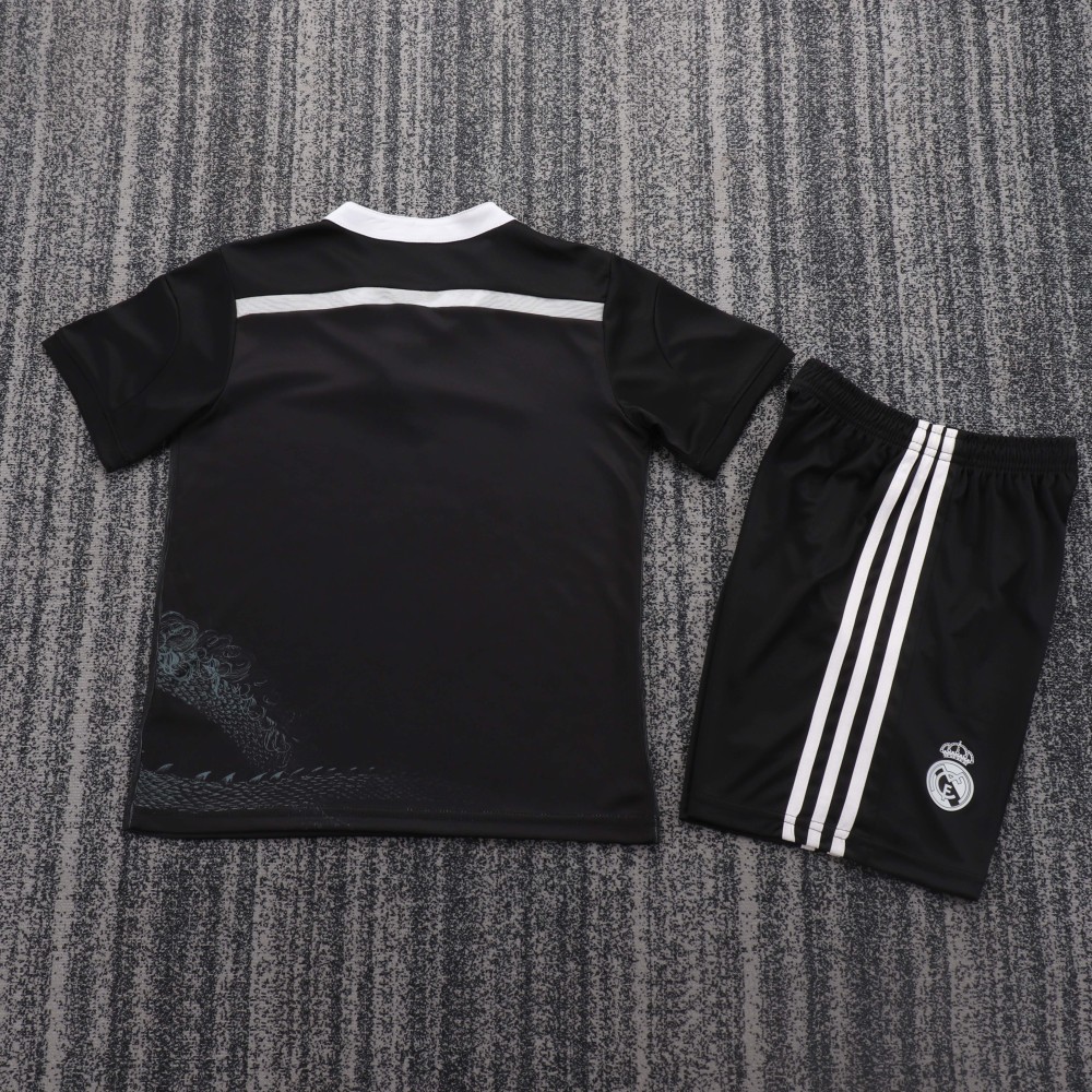1415 season Real Madrid third kids away