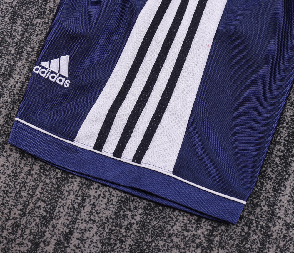 9899 season Real Madrid  kids away