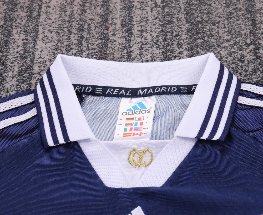9899 season Real Madrid  kids away