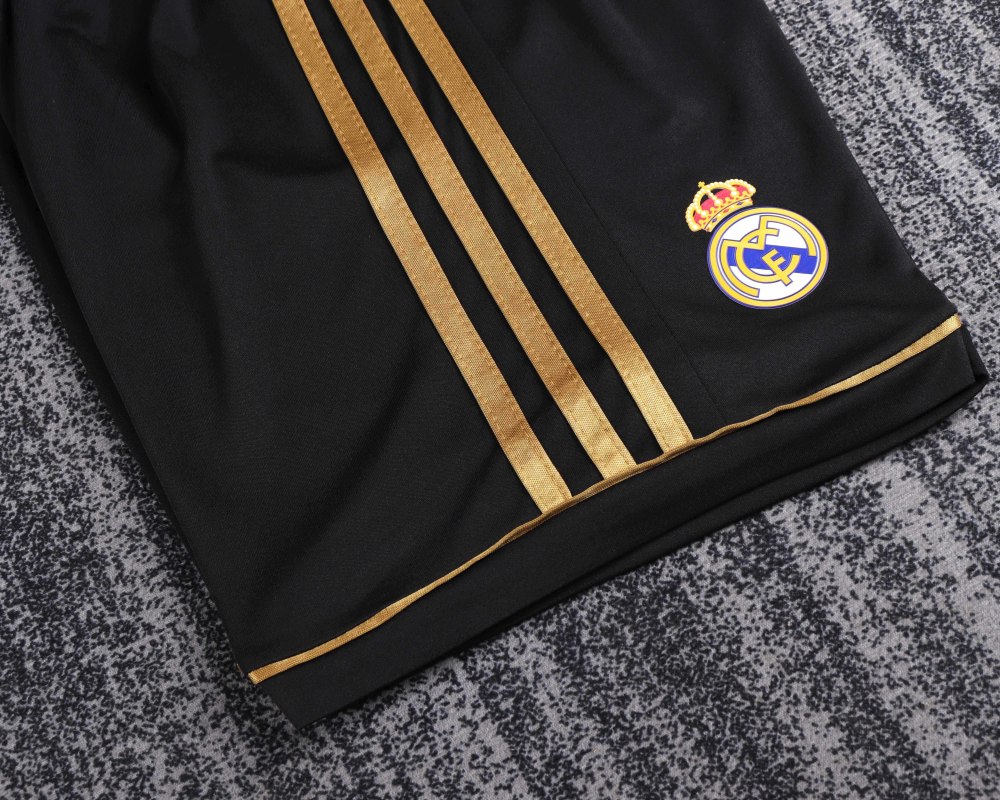 1112 season Real Madrid  kids away