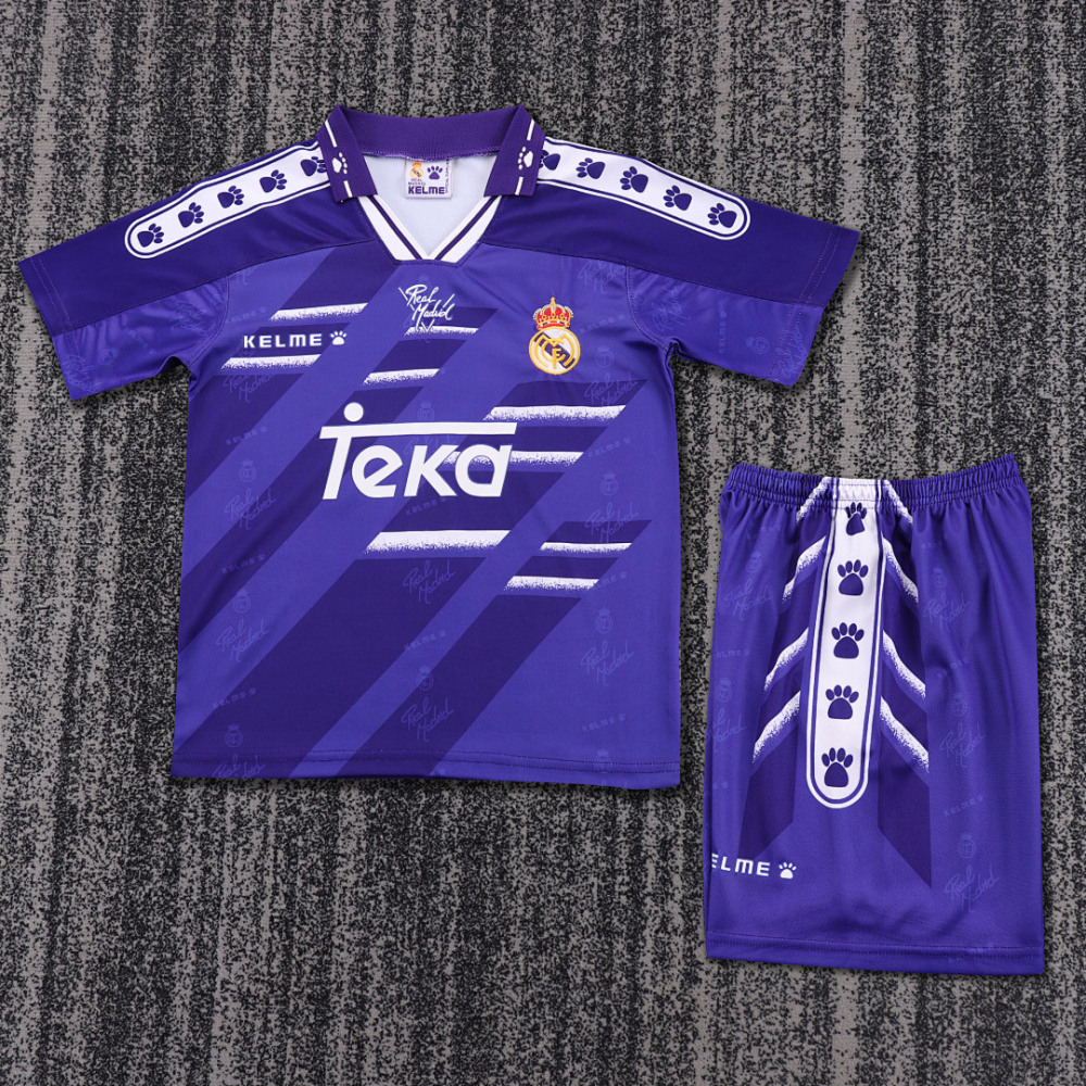 9496 season Real Madrid  kids away