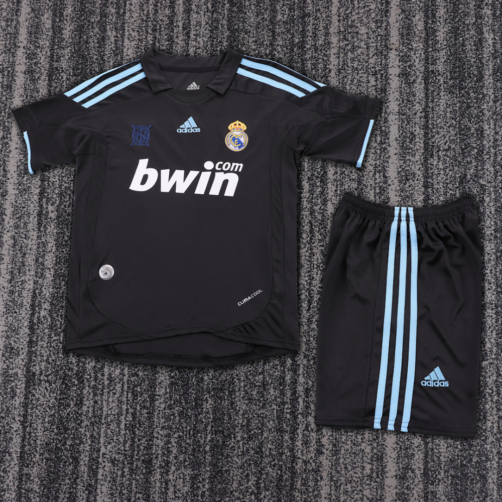 0910 season Real Madrid  kids away