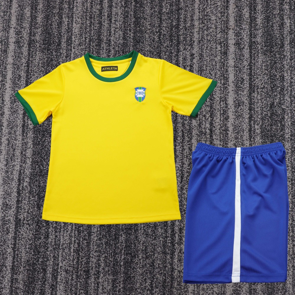 1970 season Brazil kids home