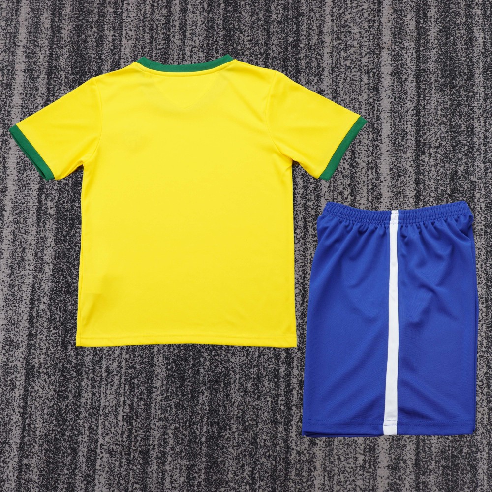 1970 season Brazil kids home