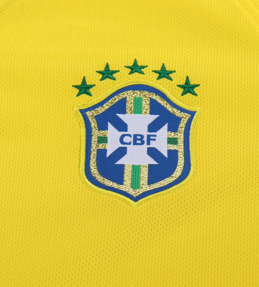 2014 season Brazil kids home