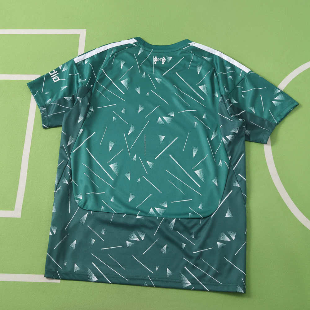 2627 Season Liverpool F.C. Goalkeeper Fan version
