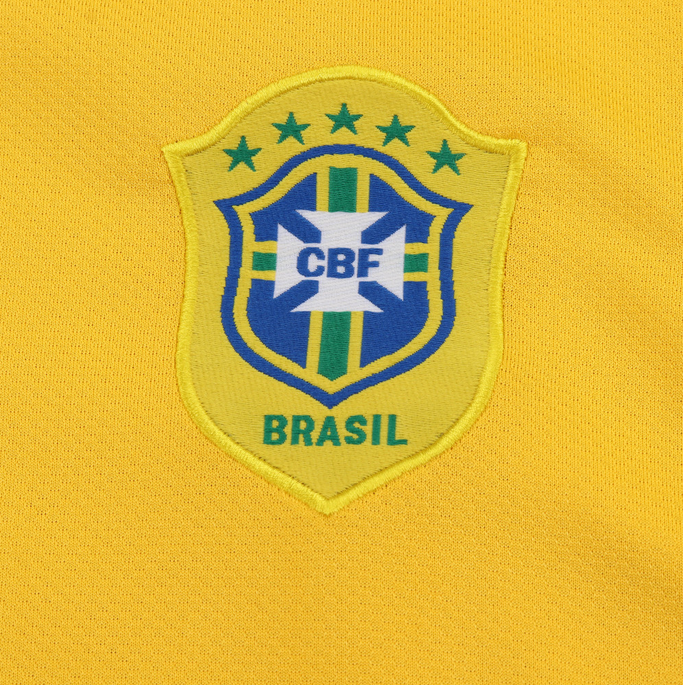2006 season Brazil kids home
