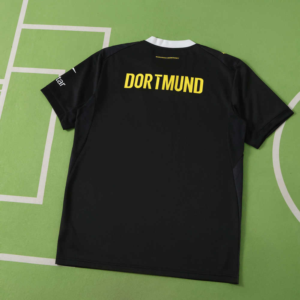 2627 season Borussia Dortmund away Fan version