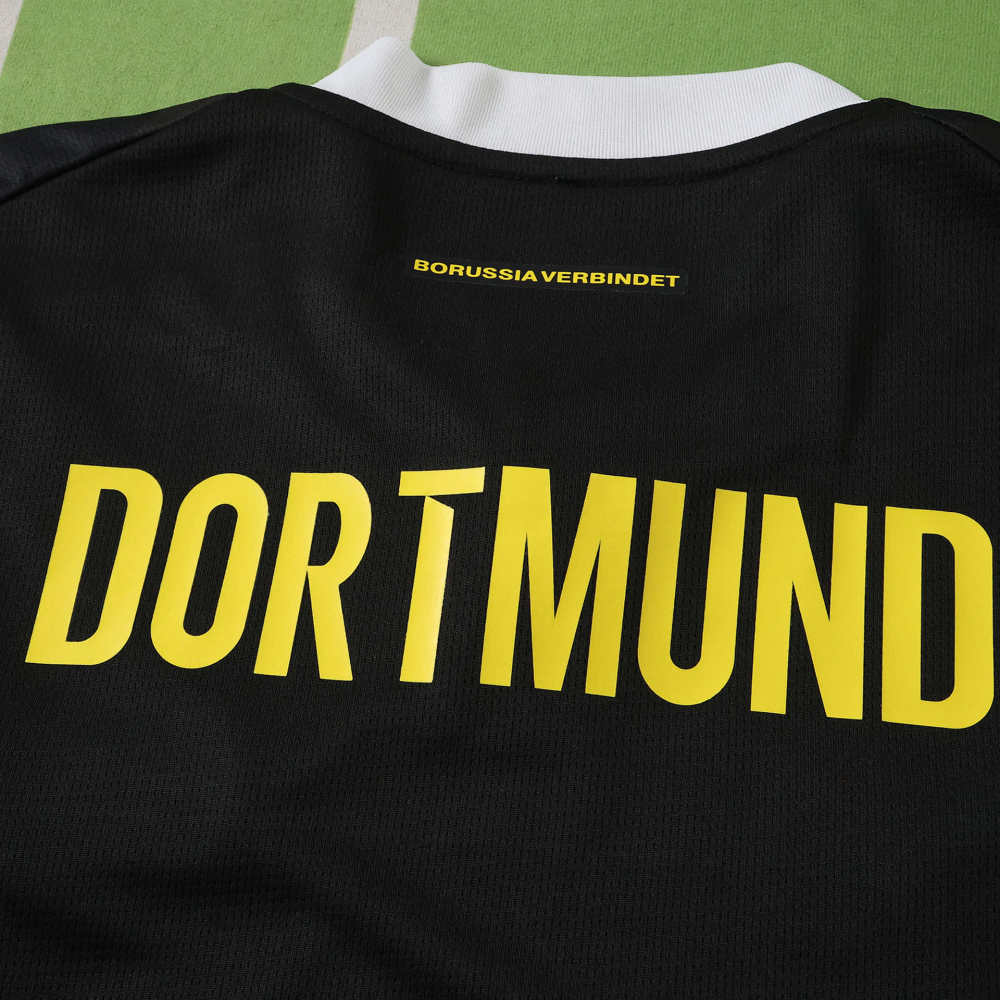 2627 season Borussia Dortmund away Fan version