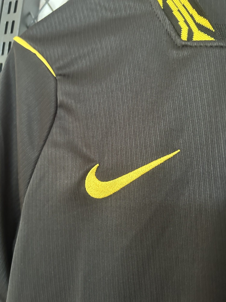 2627 Season Chelsea F.C. away Fan version