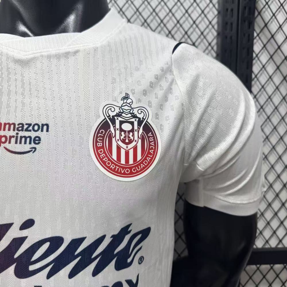 2627 season Chivas Guadalajara player  version