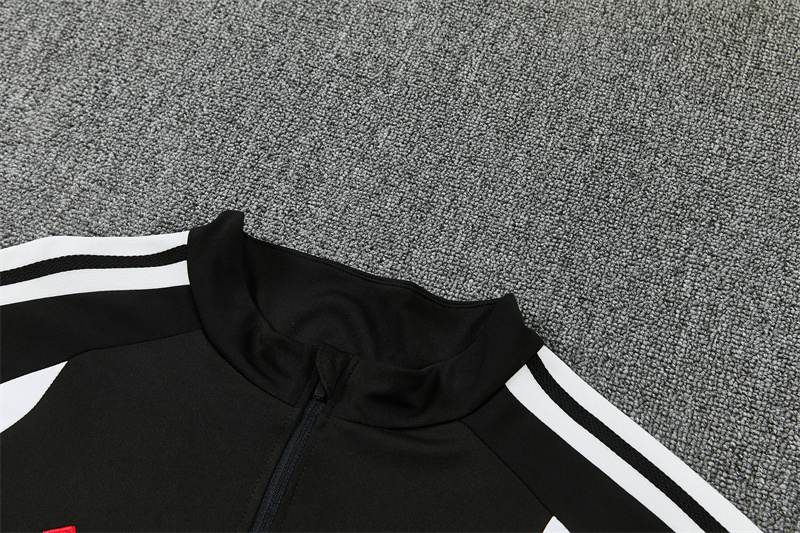 2026 season Liverpool half zip training suit set