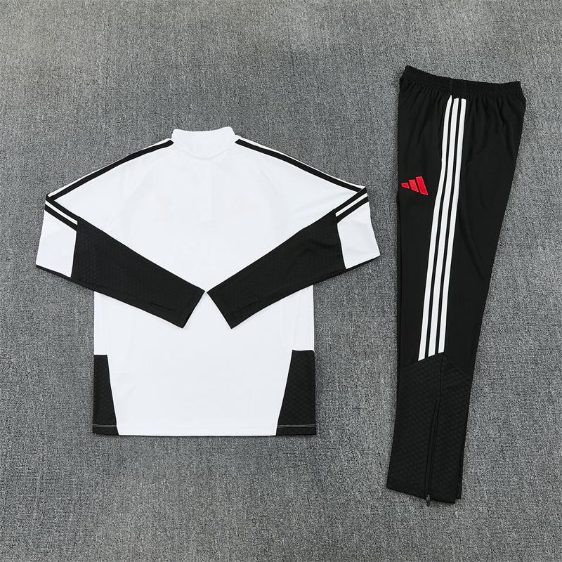 2026 season Liverpool half zip training suit set
