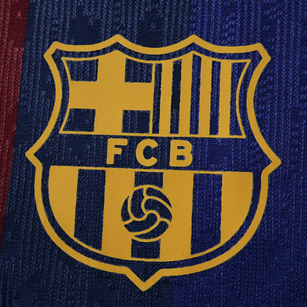 2627 season FC Barcelona ∕ Barça home Player version