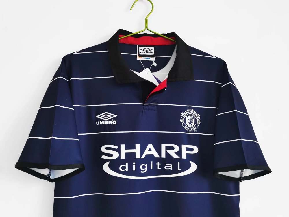 9900 season Manchester United away Retro