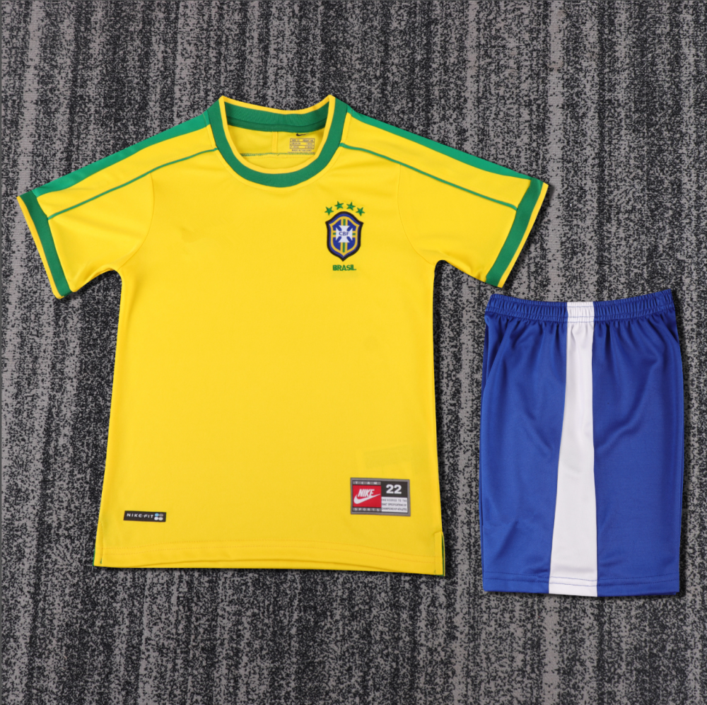 1998 season Brazil kids home