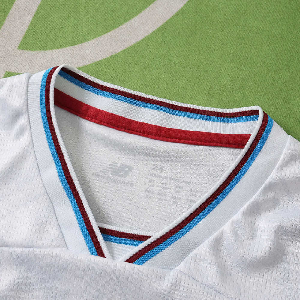2627 season West Ham United F.C. away Kids kit