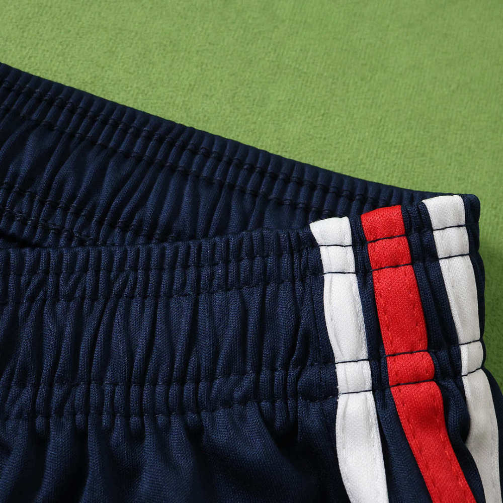 2627 season Fußball-Club Bayern München away shorts