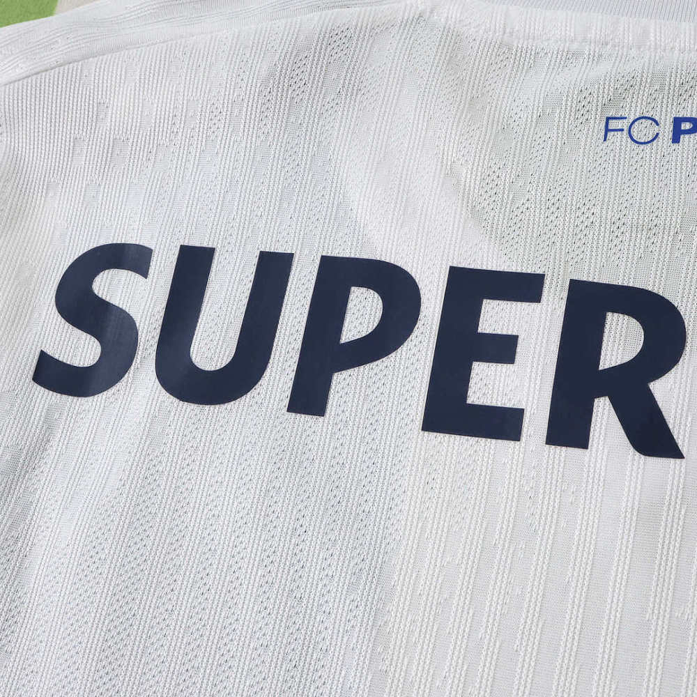 2627 season FC Porto home Player version