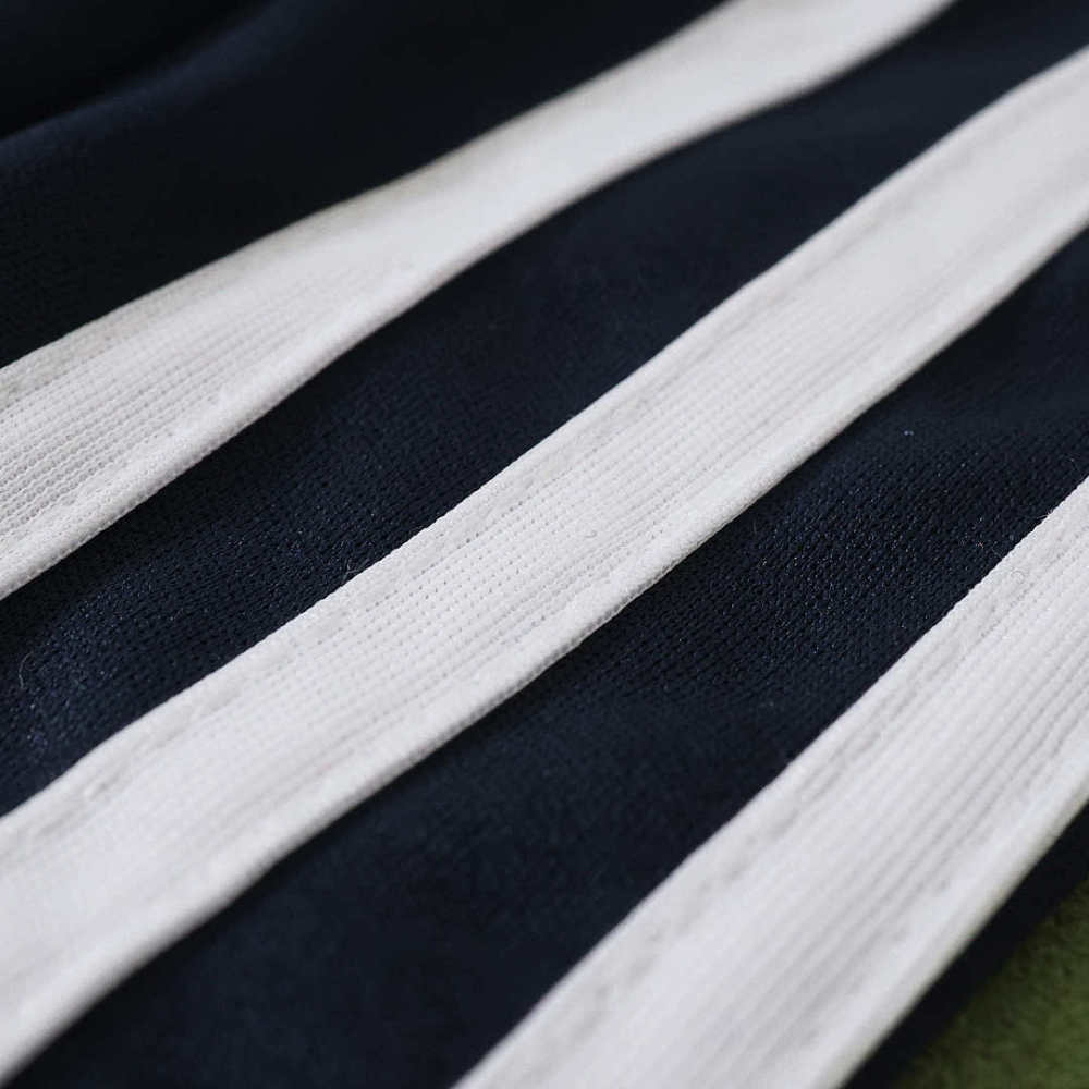 2627 season Newcastle United F.C. Away Kids kit