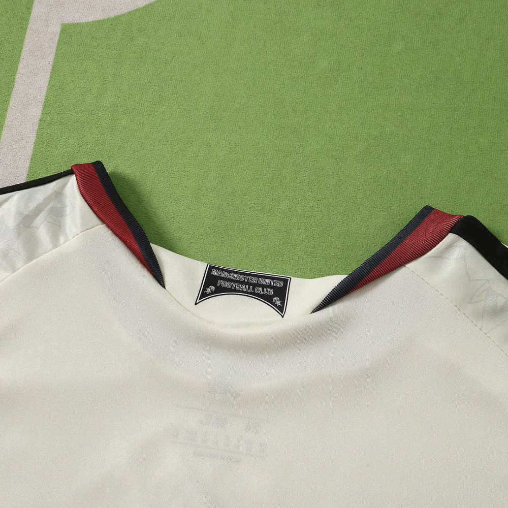 2627 season Manchester United F.C. Third Kids kit