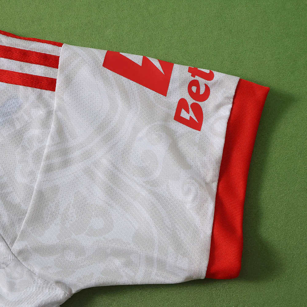 2627 season S.L. Benfica away Player version