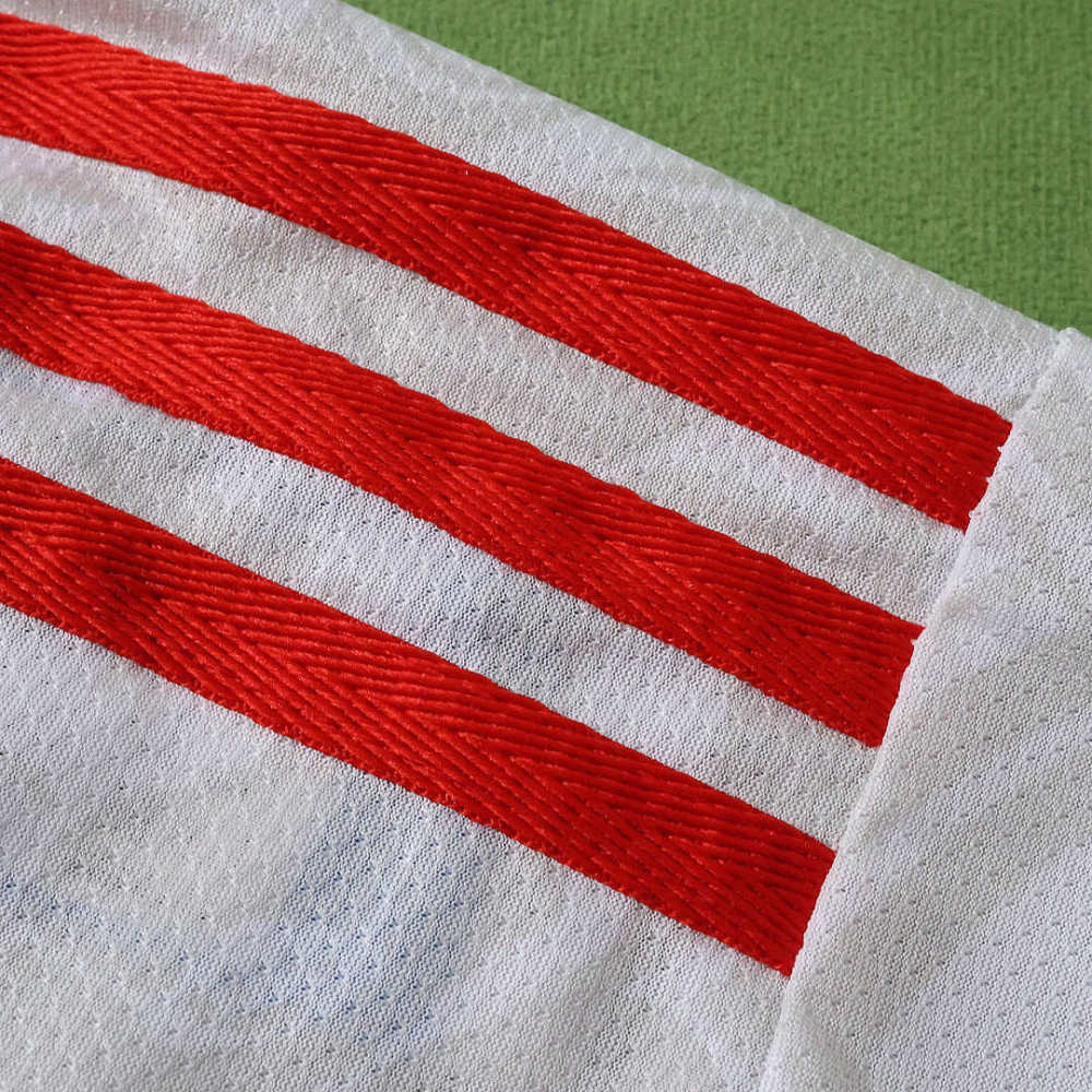 2627 season S.L. Benfica away Player version