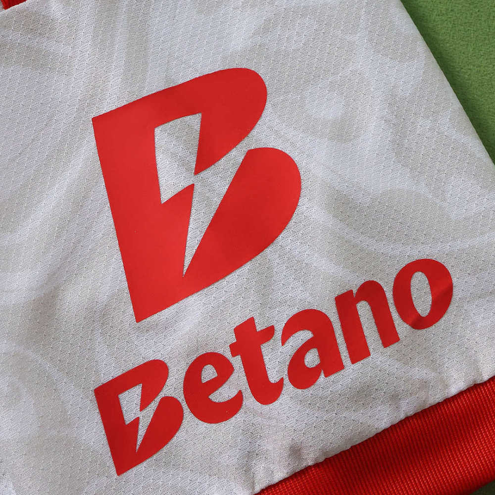 2627 season S.L. Benfica away Player version