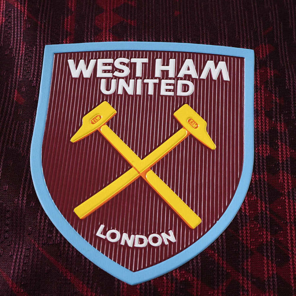2627 season West Ham United F.C. home Player version
