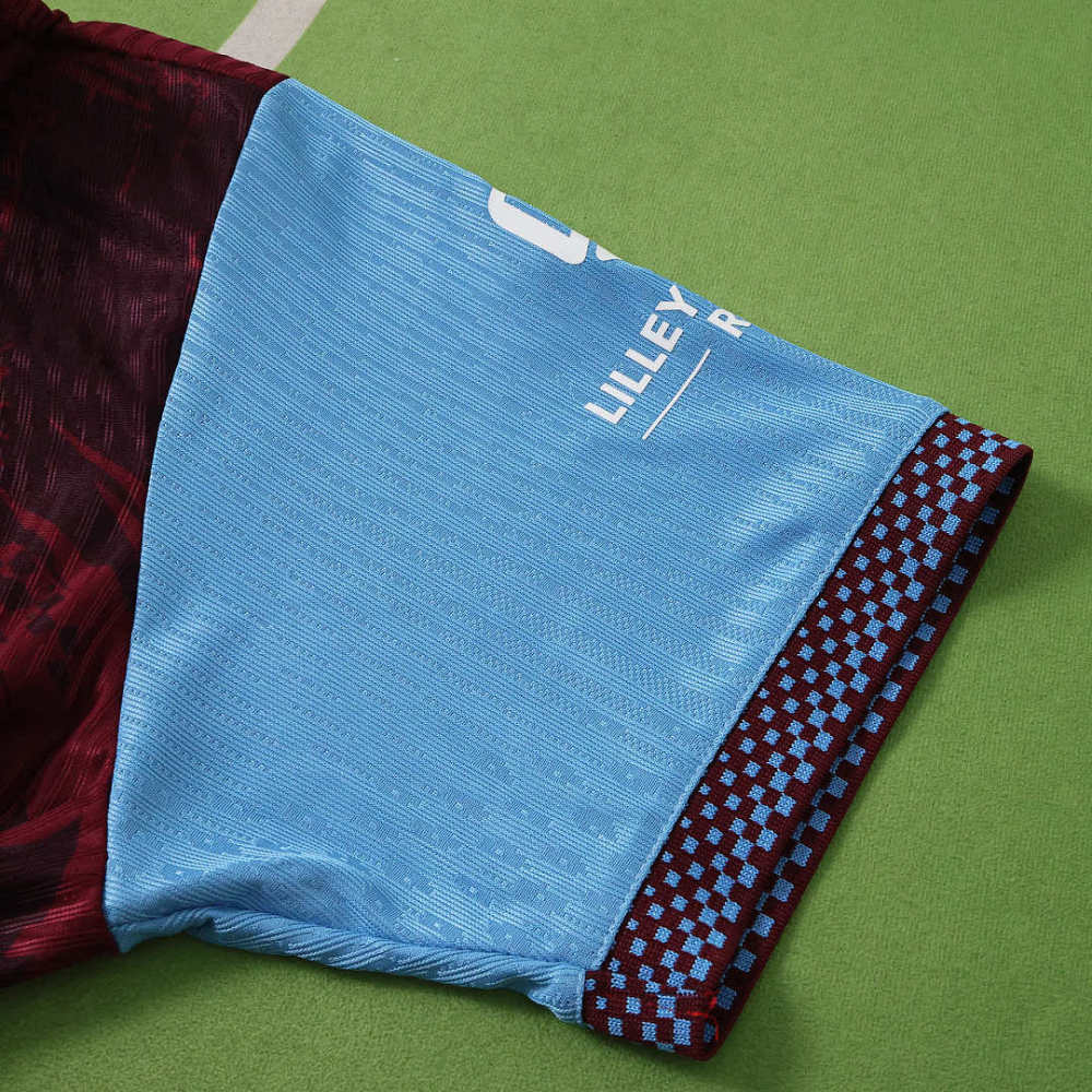 2627 season West Ham United F.C. home Player version