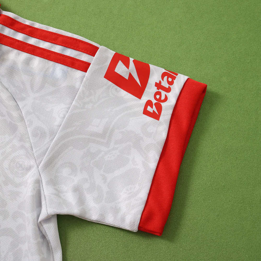 2627 season S.L. Benfica away Kids kit