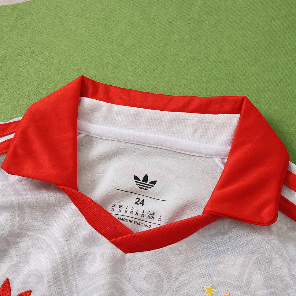 2627 season S.L. Benfica away Kids kit