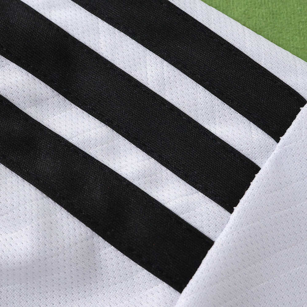 2627 season Fulham F.C. home Fan version