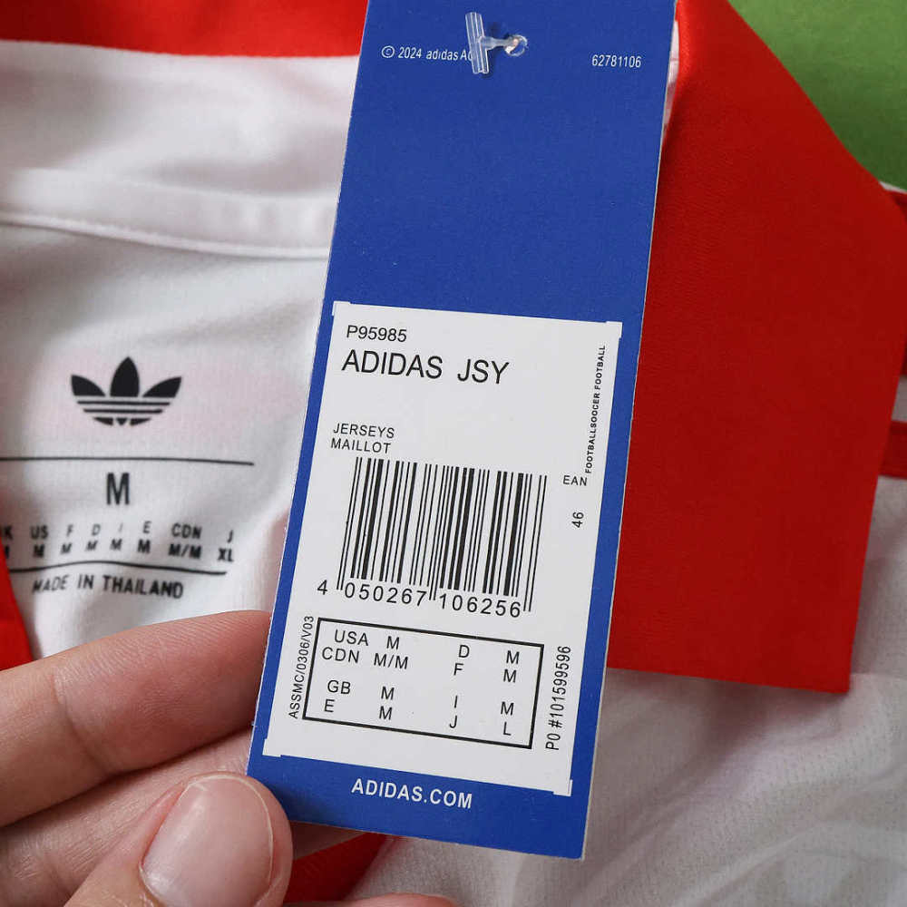 2627 season S.L. Benfica away Fan version