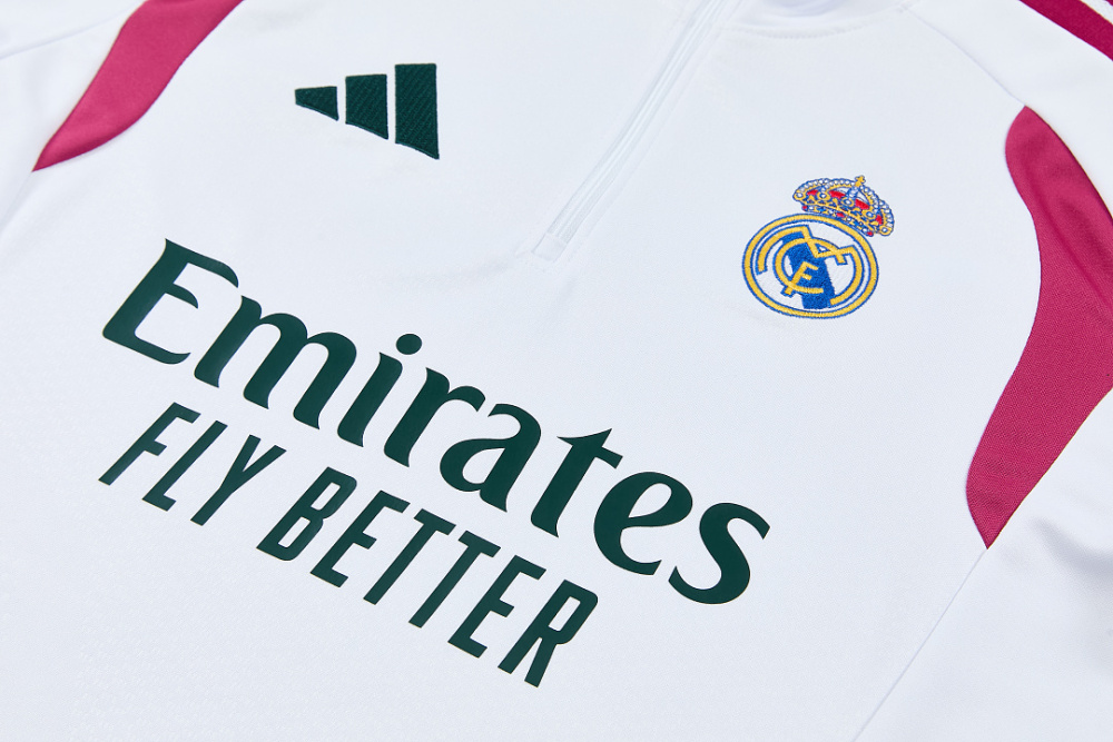 2026 season Real Madrid half zip training suit set