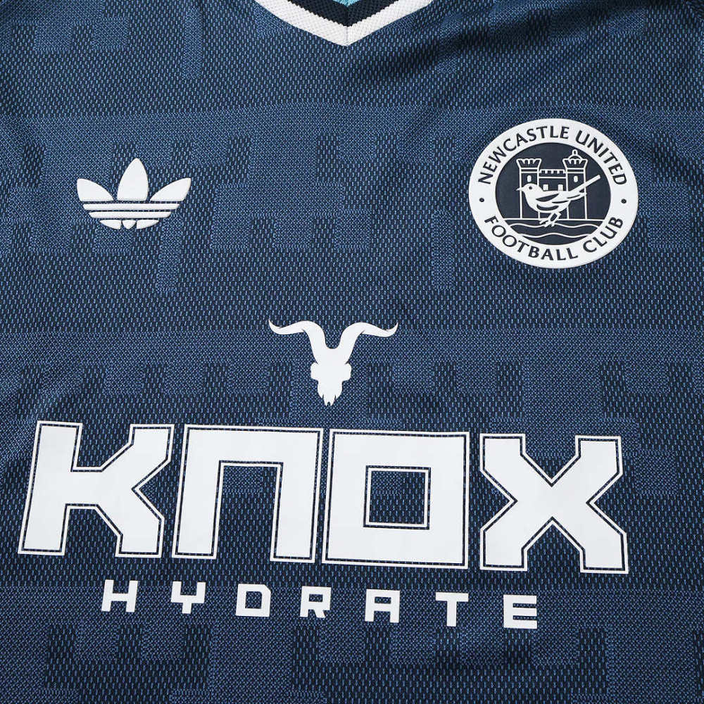 2627 season Newcastle United F.C. away Player version